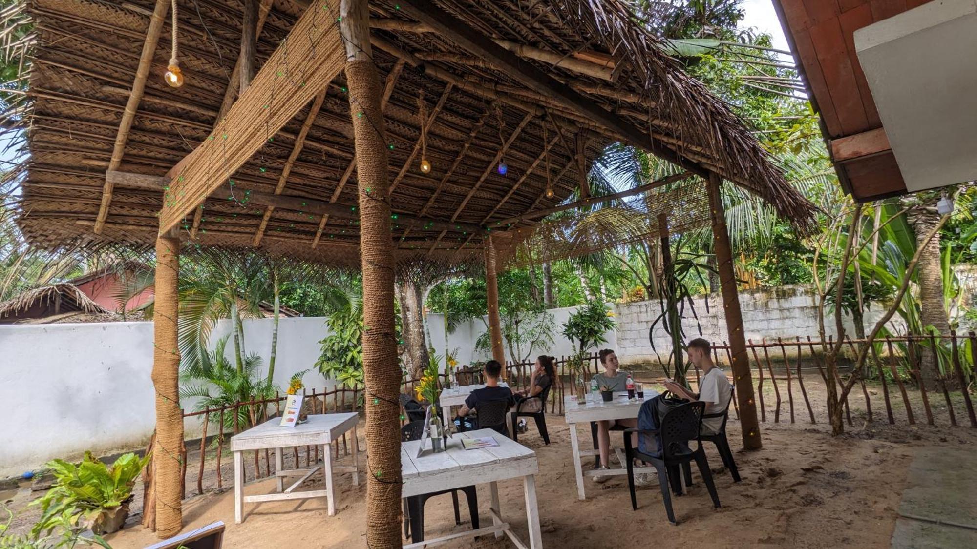 Chill Hut *