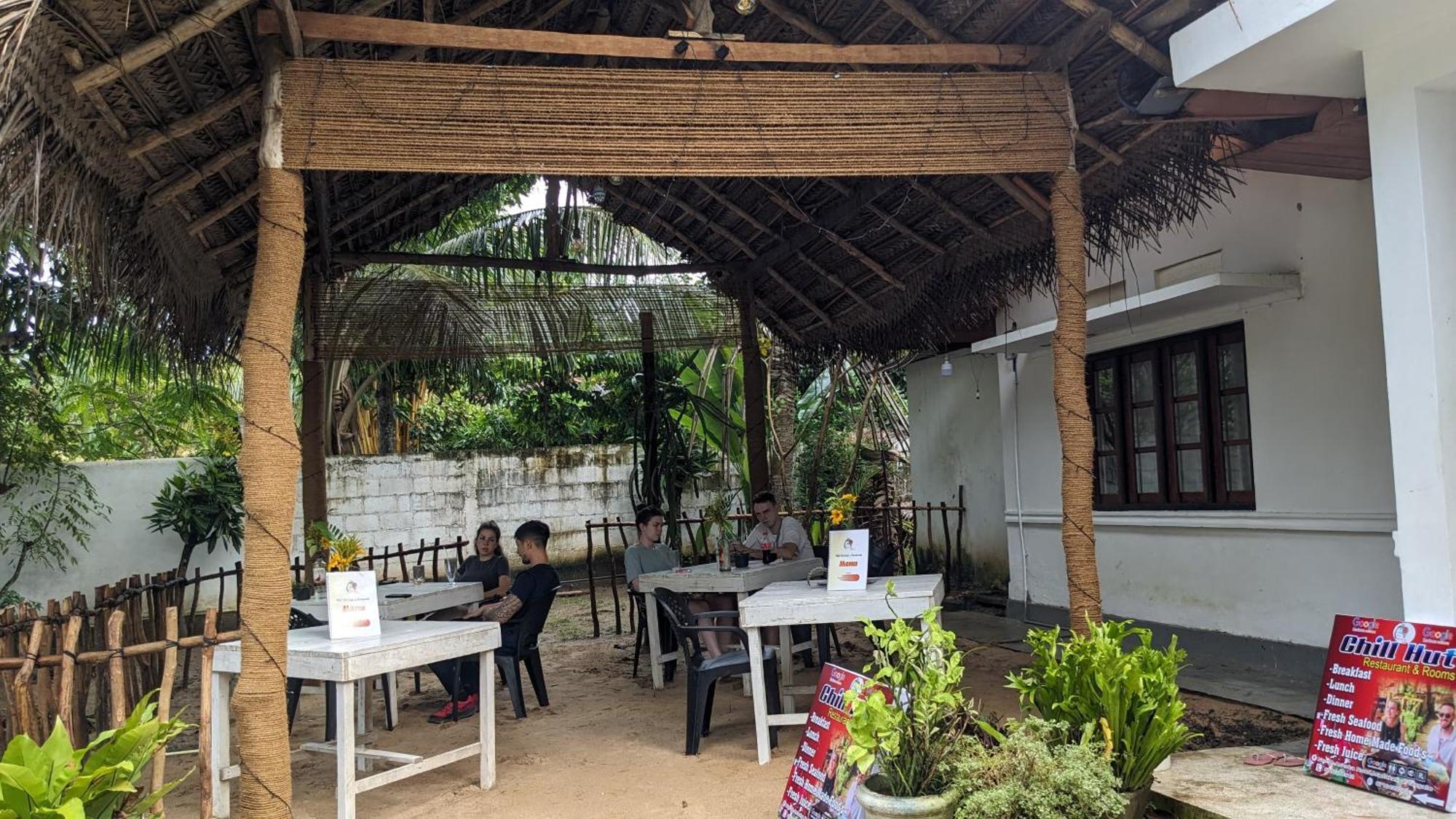Chill Hut * Tangalle