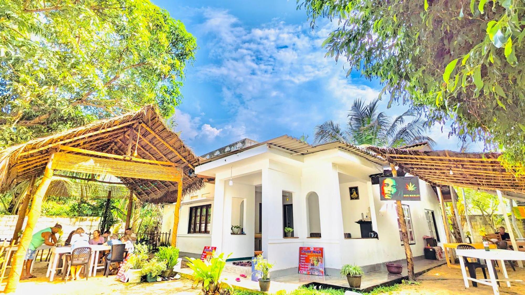 Chill Hut * Tangalle